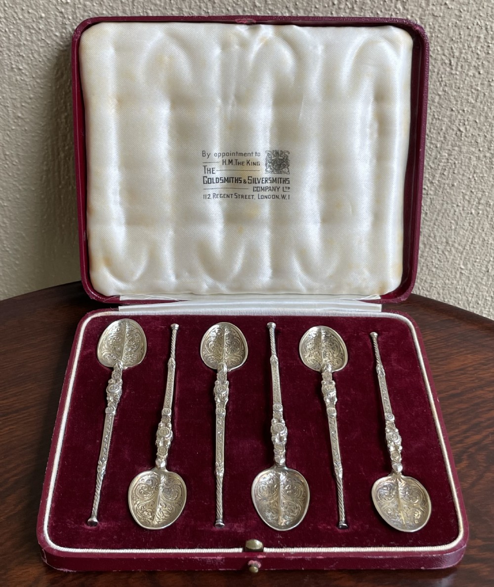 Set of Six Silver Gilt Anointing Spoons London 1936