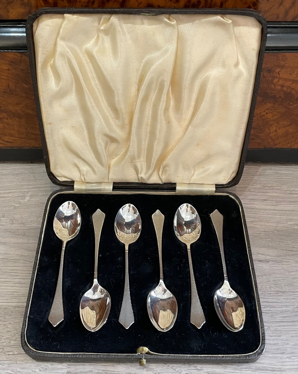 Set of Six Silver Engine Turned Art Deco Teaspoons Sheffield 1939