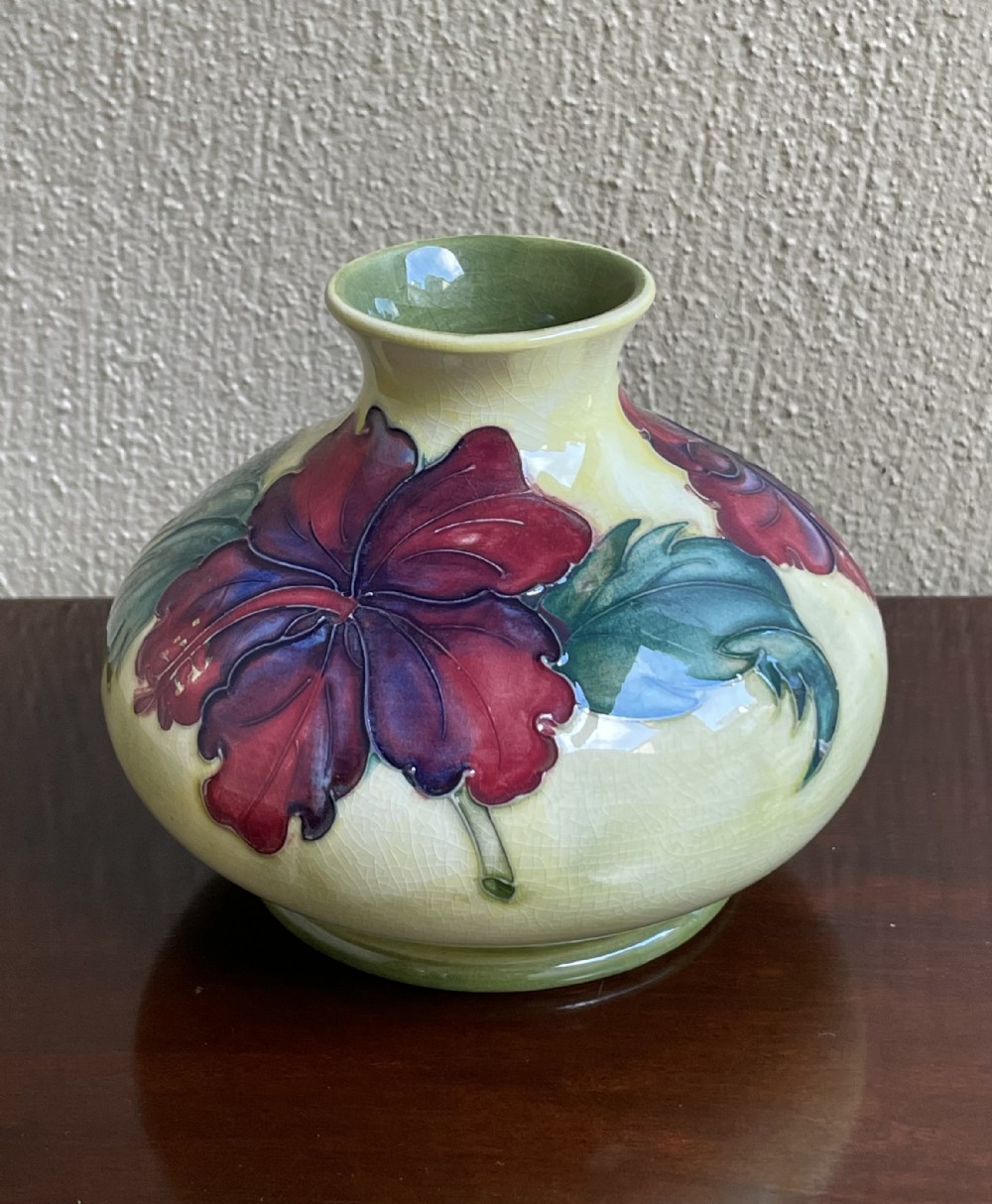 Moorcroft Squat Vase Hibiscus Pattern on Yellow Background