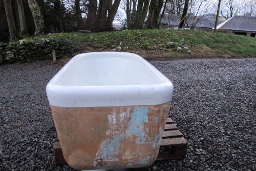 PORCELAIN FIRECLAY BATH TUB - ADDITIONAL PHOTO 3