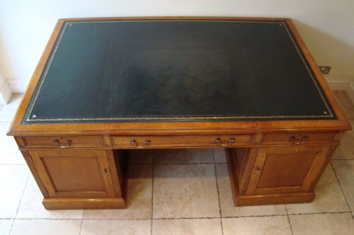 ANTIQUE GOLDEN OAK VICTORIAN PARTNERS DESK - ADDITIONAL PHOTO 11