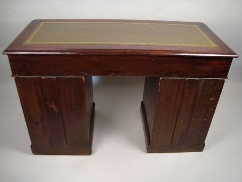 ANTIQUE VICTORIAN PEDESTAL DESK C1890 - ADDITIONAL PHOTO 9