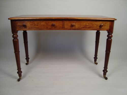 A HANDSOME VICTORIAN WRITING DESK - ADDITIONAL PHOTO 1