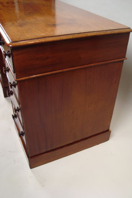 VICTORIAN PEDESTAL WRITING DESK - ADDITIONAL PHOTO 7
