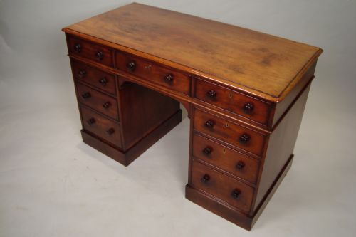 VICTORIAN PEDESTAL WRITING DESK - ADDITIONAL PHOTO 9