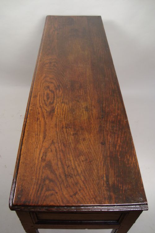 ANTIQUE 18THC OAK DRESSER - ADDITIONAL PHOTO 3