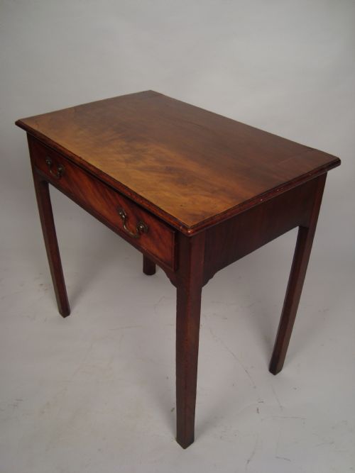 A GEORGIAN MAHOGANY WRITING DESK - ADDITIONAL PHOTO 4