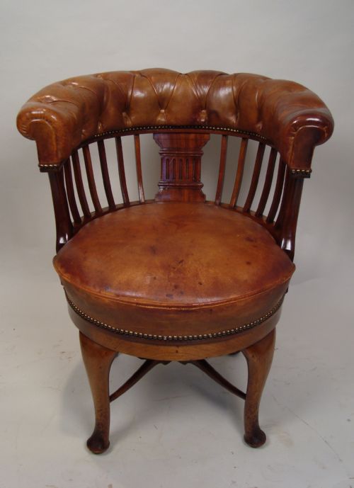 A DELIGHTFUL VICTORIAN DESK CHAIR - ADDITIONAL PHOTO 1