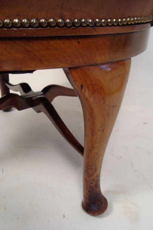 A DELIGHTFUL VICTORIAN DESK CHAIR - ADDITIONAL PHOTO 3