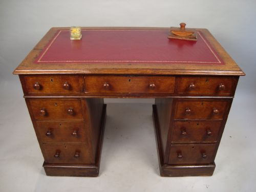 a victorian oak pedestal desk - CATEGORY: ANTIQUE DESKS - DATED VICTORIAN