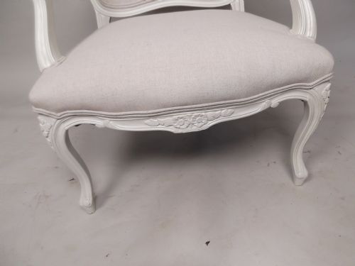 A PAIR OF 19TH CENTURY FRENCH BERGERE CHAIRS - ADDITIONAL PHOTO 3