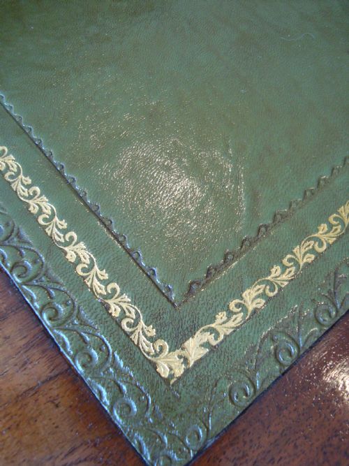 A VERY HANDSOME VICTORIAN PARTNERS DESK - ADDITIONAL PHOTO 4
