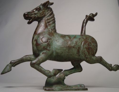 ANTIQUE BRONZE GALLOPING HORSE STATUE DATING FROM 1920'S - ADDITIONAL PHOTO 3