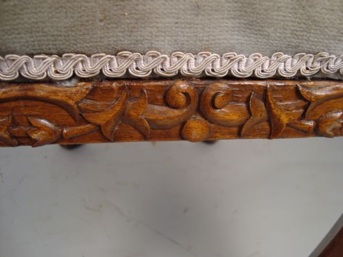 A PRETTY LATE ART DECO WALNUT STOOL - ADDITIONAL PHOTO 4