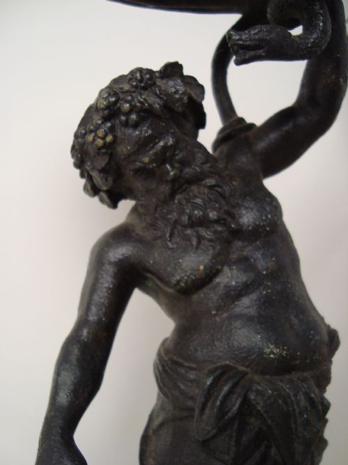 A MAGNIFICENT BLACKENED BRONZE STATUE - ADDITIONAL PHOTO 1