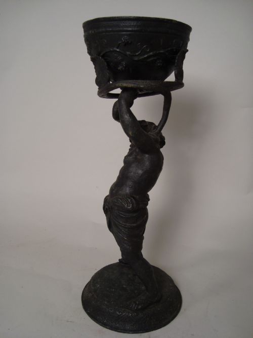 A MAGNIFICENT BLACKENED BRONZE STATUE - ADDITIONAL PHOTO 2