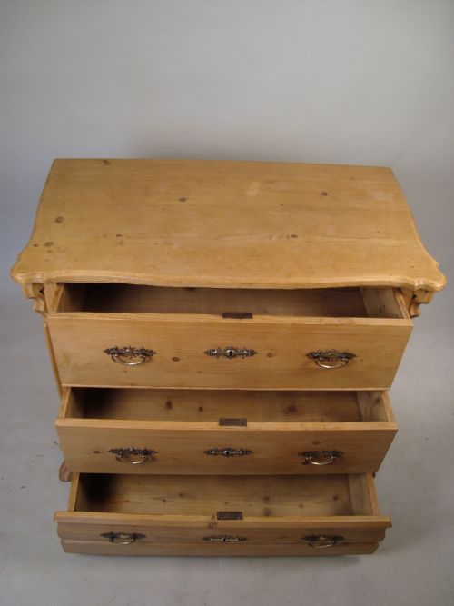 A DELIGHTFUL FRENCH CHEST OF DRAWERSCOMMODE CIRCA 1850 - ADDITIONAL PHOTO 7