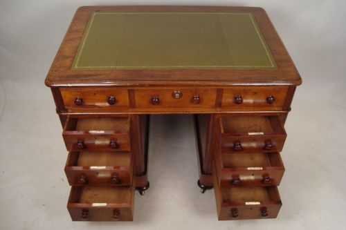 A SUPERB AND INCREDIBLY RARE PARTNERS DESK - ADDITIONAL PHOTO 6