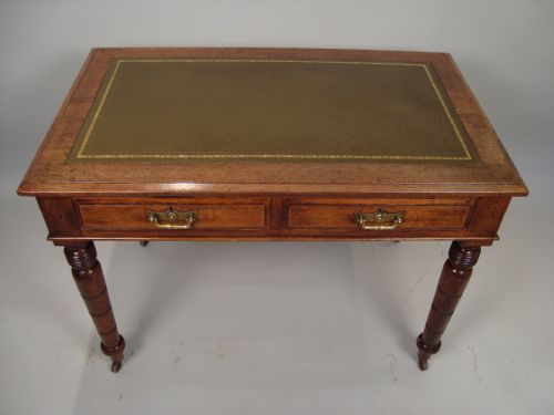 a delightful edwardian desk by maple co - CATEGORY: ANTIQUE DESKS - DATED EDWARDIAN