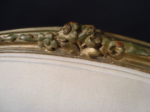 AN ELEGANT 19TH CENTURY FRENCH BERGERE ARMCHAIR - ADDITIONAL PHOTO 3