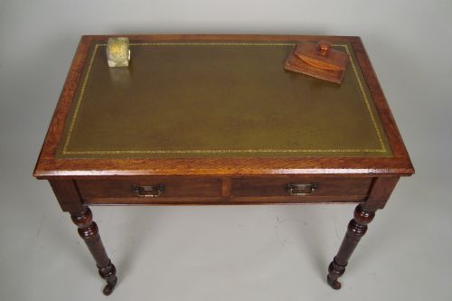 AN EDWARDIAN OAK WRITING DESKTABLE - ADDITIONAL PHOTO 1