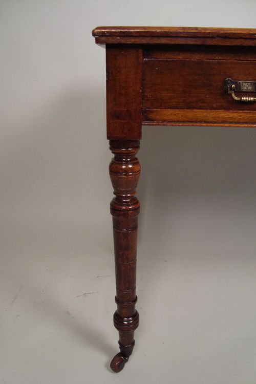 AN EDWARDIAN OAK WRITING DESKTABLE - ADDITIONAL PHOTO 2