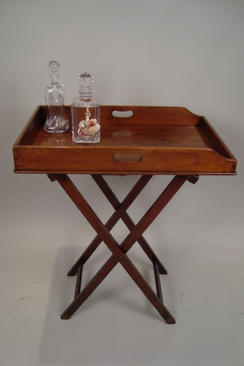 AN ELEGANT VICTORIAN MAHOGANY BUTLERS TRAY - ADDITIONAL PHOTO 4