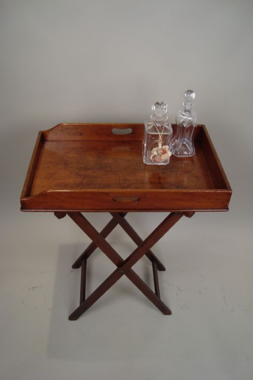 AN ELEGANT VICTORIAN MAHOGANY BUTLERS TRAY - ADDITIONAL PHOTO 5