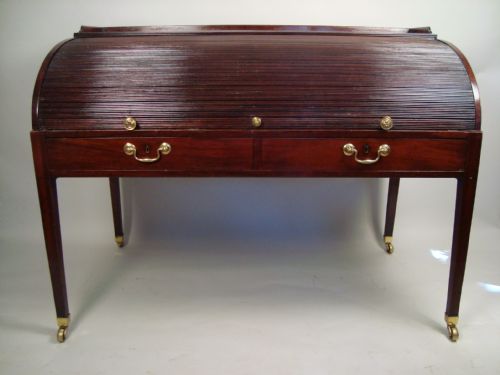 an extremely handsome roll top desk 18th century - CATEGORY: ANTIQUE DESKS - DATED GEORGIAN