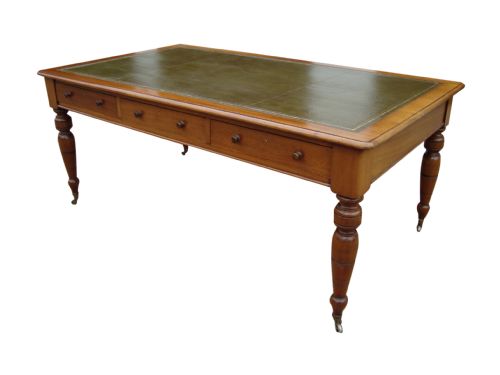AN IMPRESSIVE VICTORIAN CONFERENCE PARTNERS TABLE - ADDITIONAL PHOTO 1