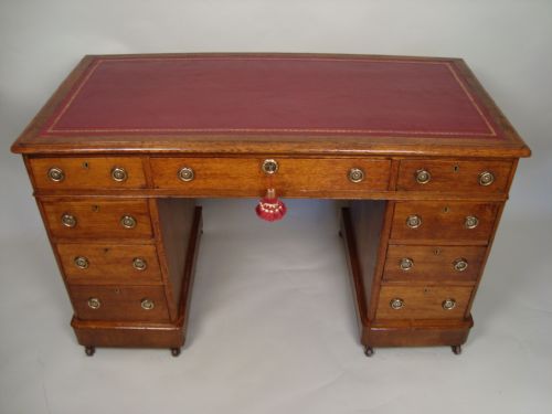 A QUALITY VICTORIAN GOLDEN OAK PEDESTAL DESK - ADDITIONAL PHOTO 4