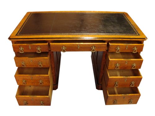 A RARE AND IMPRESSIVE VICTORIAN 'GOTHIC REVIVAL' PARTNERS DESK - ADDITIONAL PHOTO 4