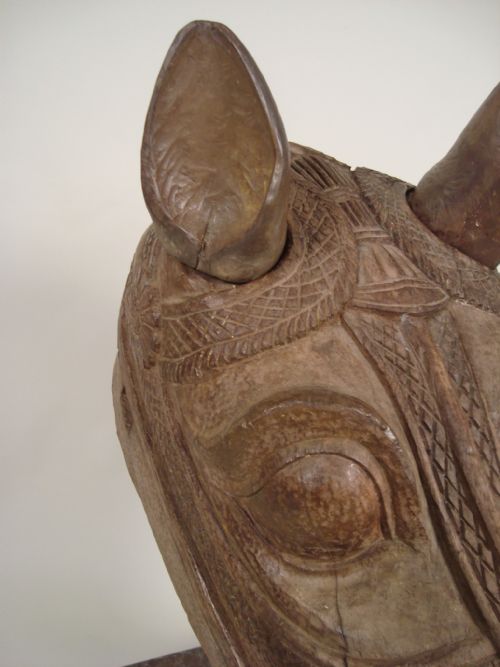 A VERY IMPRESSIVE LARGE MOUNTED HORSES HEAD CIRCA 1860 - ADDITIONAL PHOTO 7