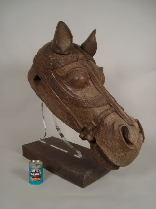 A VERY IMPRESSIVE LARGE MOUNTED HORSES HEAD CIRCA 1860 - ADDITIONAL PHOTO 8