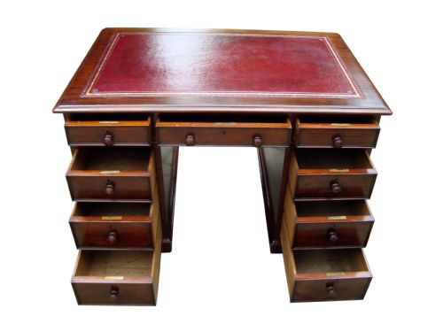 AN EXCEPTIONAL VICTORIAN PEDESTAL WRITING DESK - ADDITIONAL PHOTO 3
