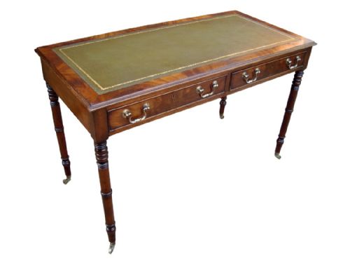 A DELIGHTFUL EARLY VICTORIAN QUALITY WRITING TABLEDESK - ADDITIONAL PHOTO 1