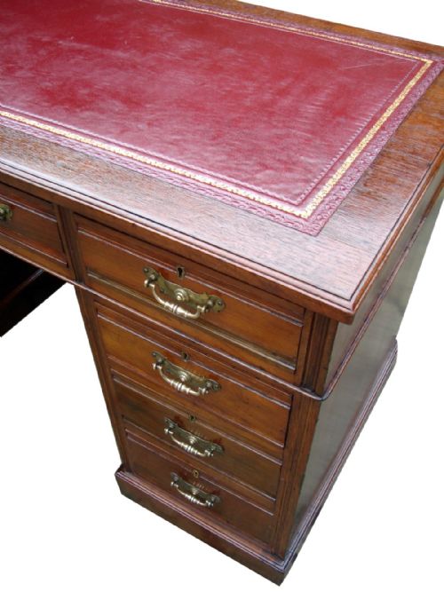 A SUPERIOR QUALITY EDWARDIAN PEDESTAL WRITING DESK - ADDITIONAL PHOTO 2