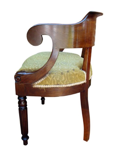 A HANDSOME REGENCY FRENCH DESK CHAIR 'FAUTEUIL DE BUREAU' - ADDITIONAL PHOTO 1