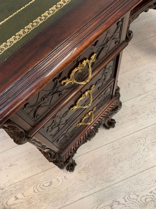 CHIPPENDALE STYLE EDWARDS ROBERTS PEDESTAL DESK - ADDITIONAL PHOTO 6