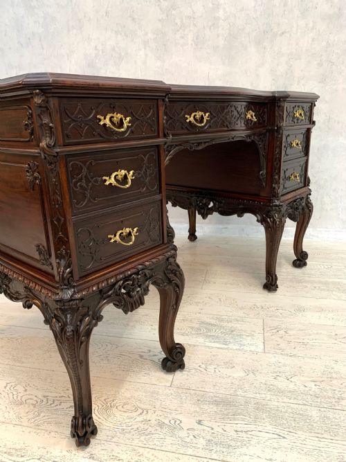 CHIPPENDALE STYLE EDWARDS ROBERTS PEDESTAL DESK - ADDITIONAL PHOTO 9