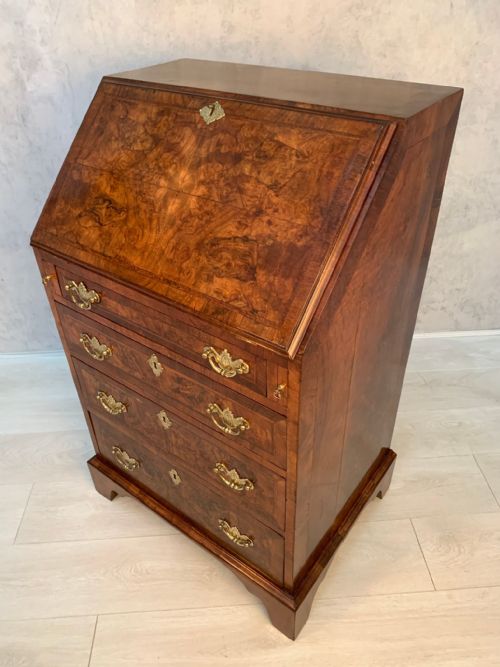 ANTIQUE GEORGIAN STYLE BURR WALNUT WRITING BUREAU - ADDITIONAL PHOTO 17