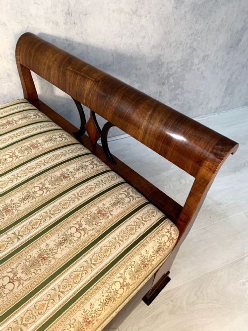 BEAUTIFUL GONDOLA SHAPE BIEDERMEIER DAYBED - ADDITIONAL PHOTO 3