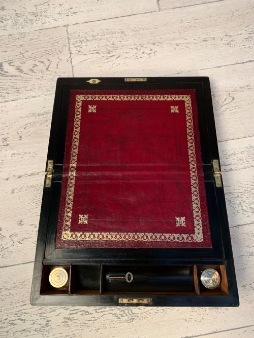 VICTORIAN BRASSBOUND BURR WALNUT WRITING SLOPE - ADDITIONAL PHOTO 2
