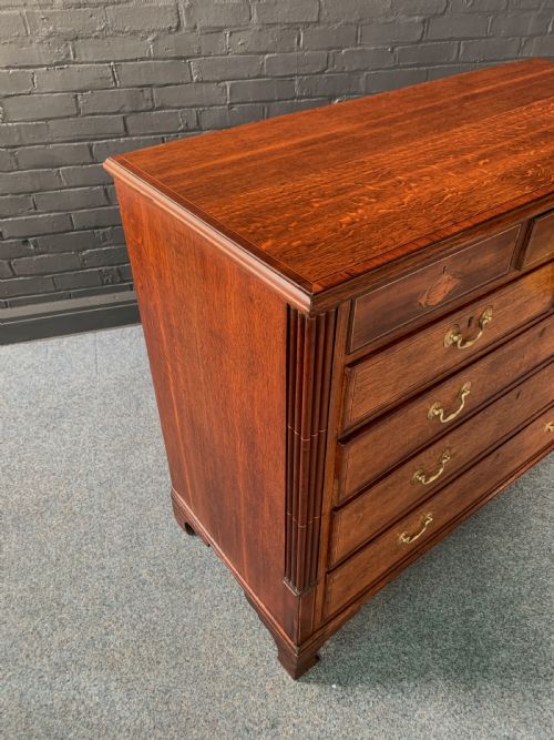 EIGHTEENTH CENTURY LINE INLAID OAK MAHOGANY CROSS BANDED CHEST OF DRAWERS - ADDITIONAL PHOTO 9
