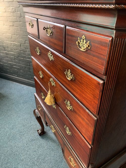 GEORGE III MAHOGANY CHEST ON STAND - ADDITIONAL PHOTO 1