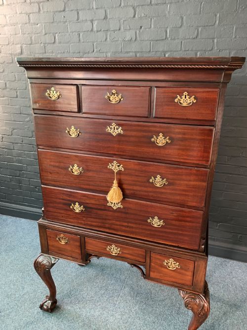 GEORGE III MAHOGANY CHEST ON STAND - ADDITIONAL PHOTO 2