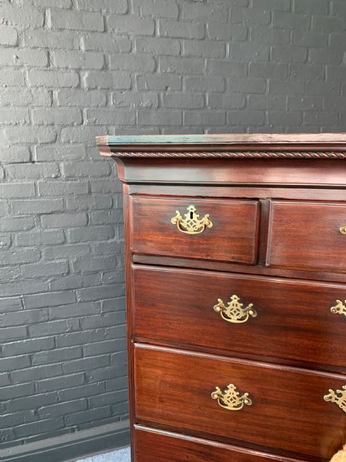 GEORGE III MAHOGANY CHEST ON STAND - ADDITIONAL PHOTO 9