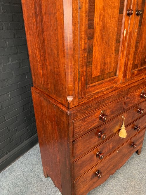 NINETEENTH CENTURY LINE INLAID OAK AND ROSEWOOD CROSSBANDED LINEN PRESS - ADDITIONAL PHOTO 15