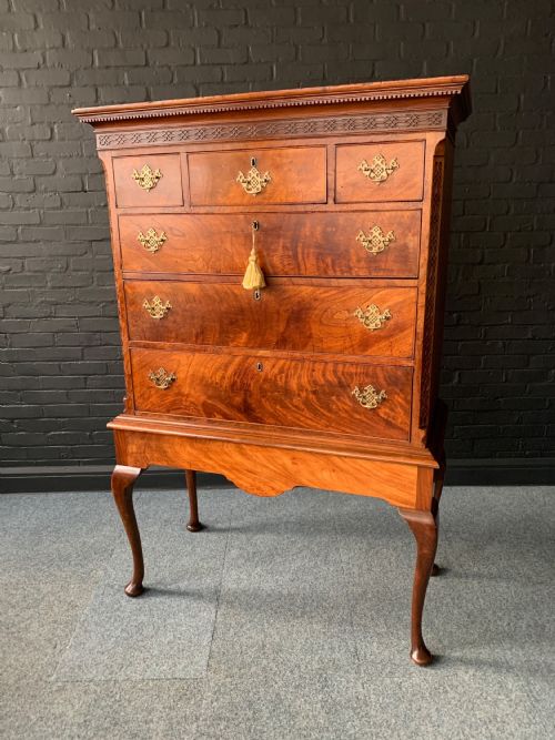 ATTRACTIVE GEORGE III CHEST ON STAND - ADDITIONAL PHOTO 8