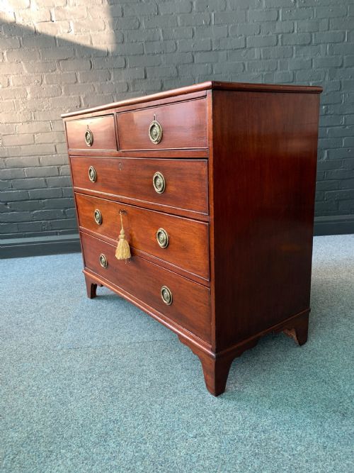 19TH CENTURY MAHOGANY CHEST OF DRAWERS - ADDITIONAL PHOTO 8